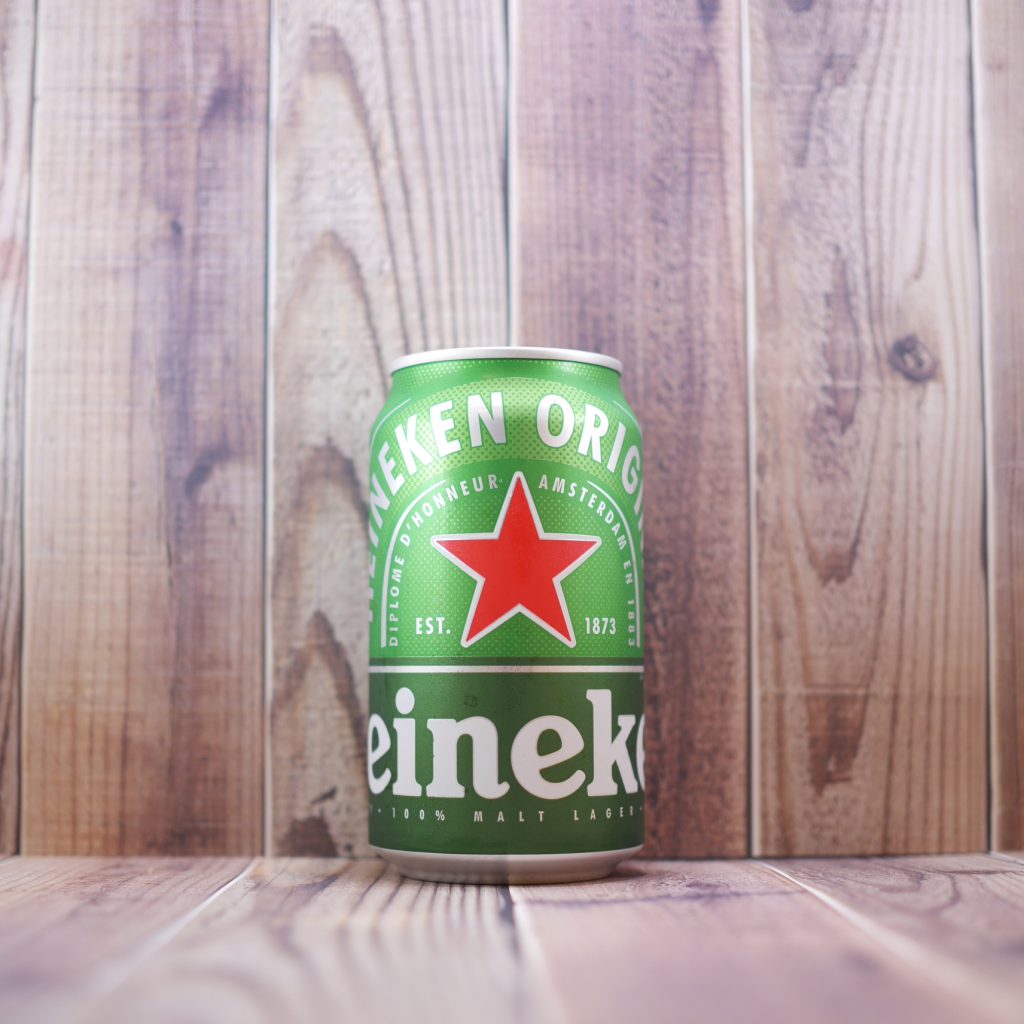 Heinekenの缶正面